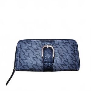 Stylish Jones New York Zipper Wallet - Navy Blue